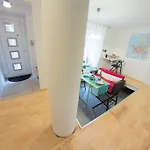 L Apartman